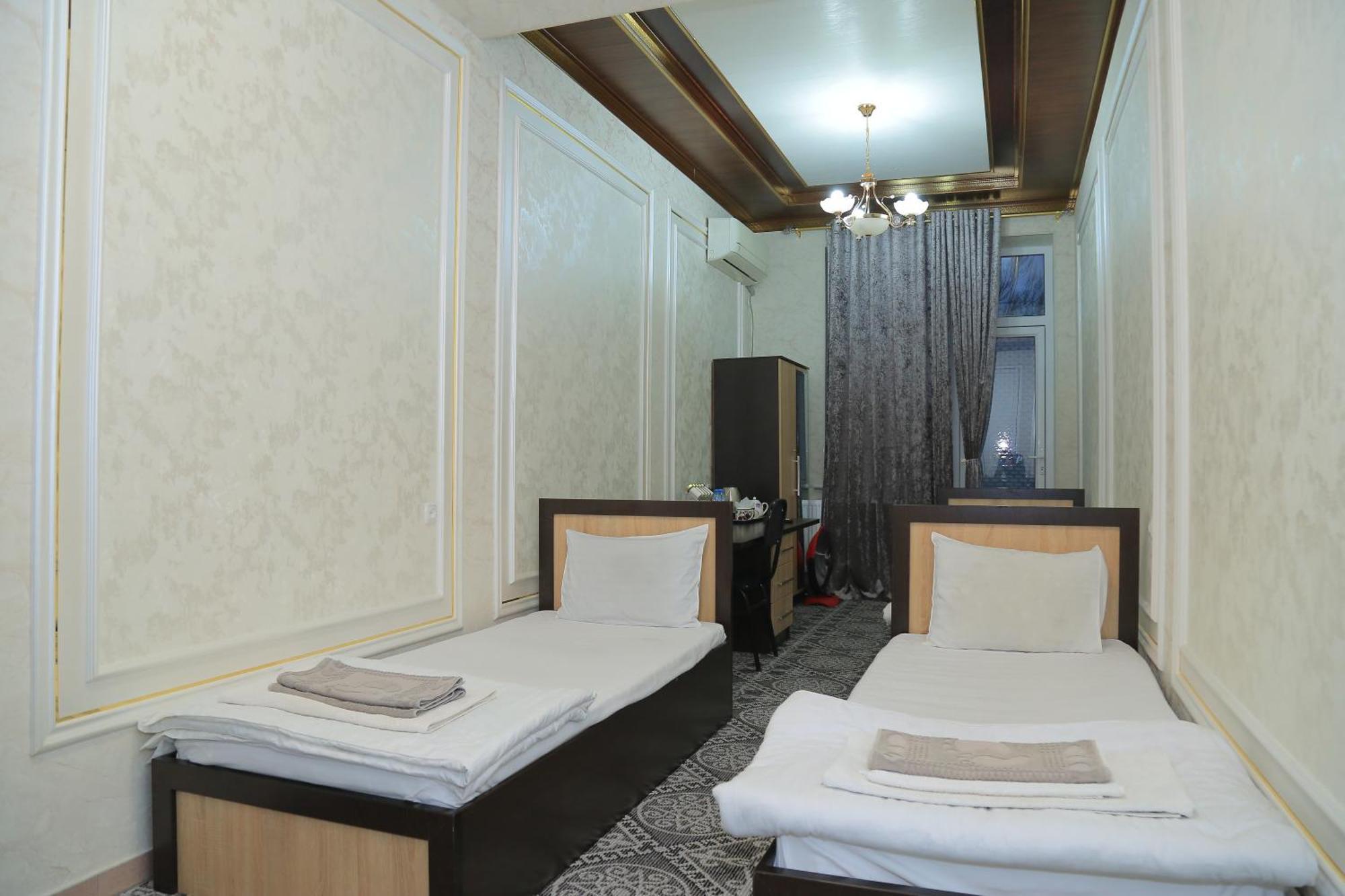 Hostel Farovon Marghilon 외부 사진