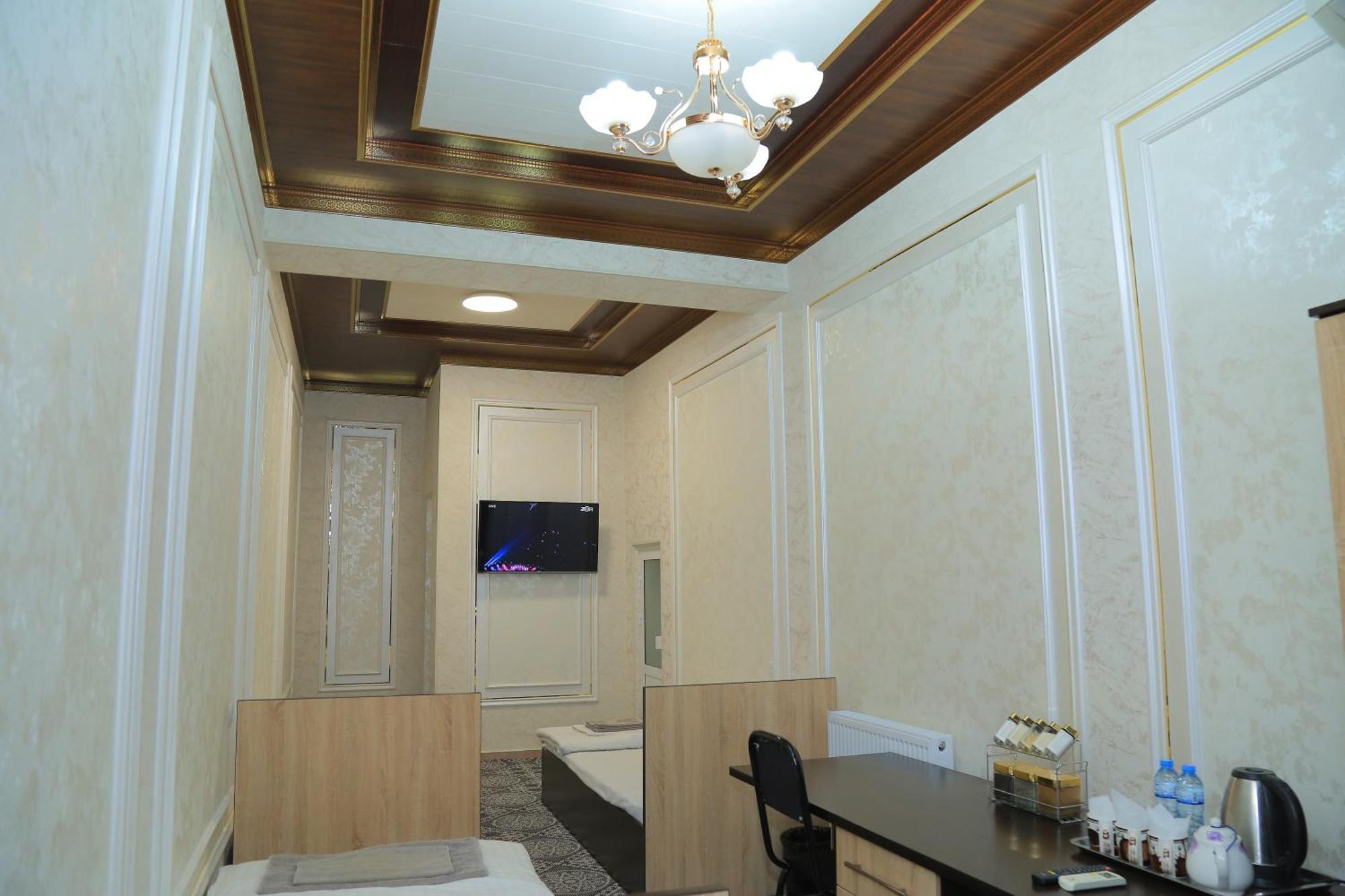 Hostel Farovon Marghilon 외부 사진